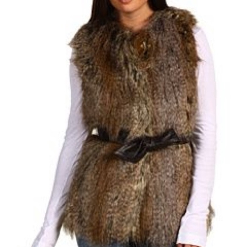 Moving Sale! ๐๏ธ Trina Turk Brown and Gray Faux Fur Vest - Picture 3 of 10